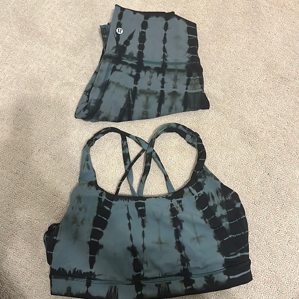 Lululemon bra & legging set